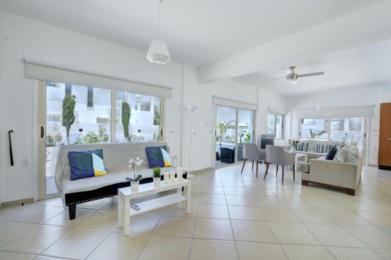 Blue Sea Villa Protaras Luaran gambar