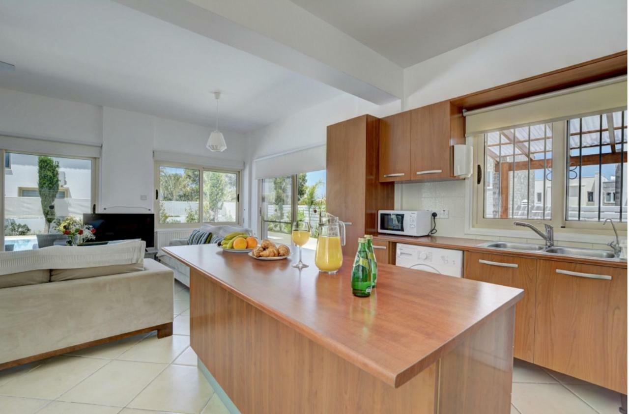 Blue Sea Villa Protaras Luaran gambar
