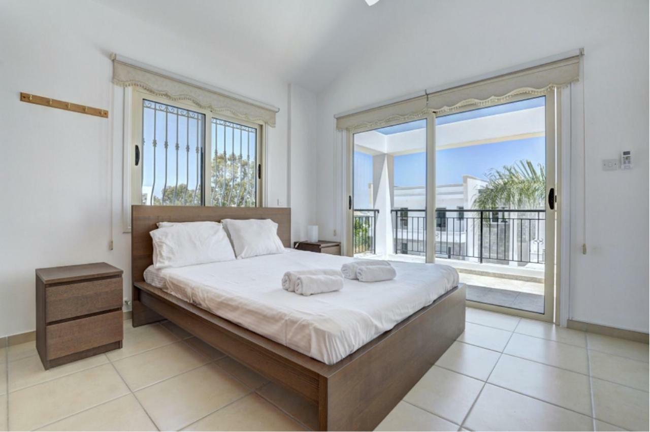 Blue Sea Villa Protaras Luaran gambar