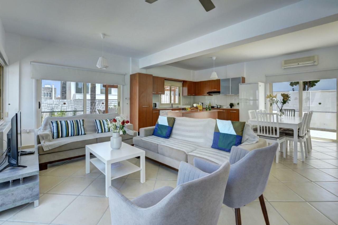 Blue Sea Villa Protaras Luaran gambar